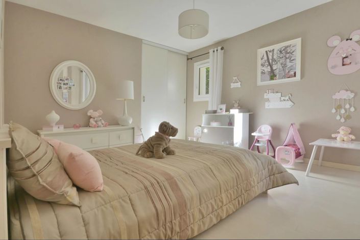 Image No.32-4 Bed House for sale