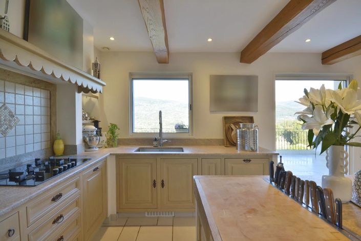 Image No.32-5 Bed House for sale