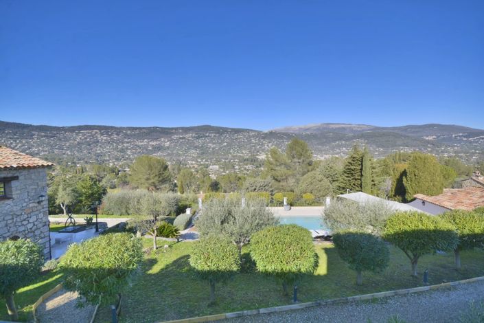 Image No.6-5 Bed House for sale