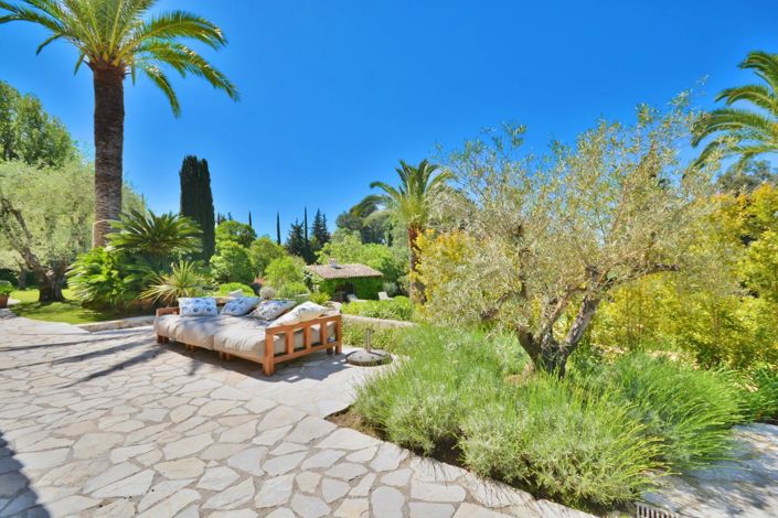 Image No.11-5 Bed House for sale