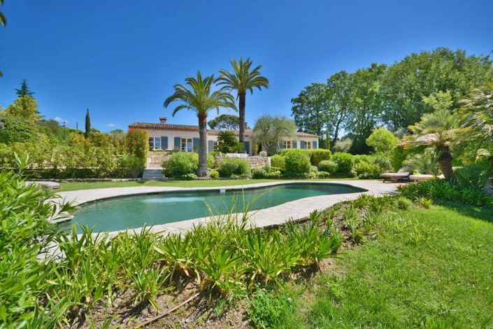 Image No.6-5 Bed House for sale