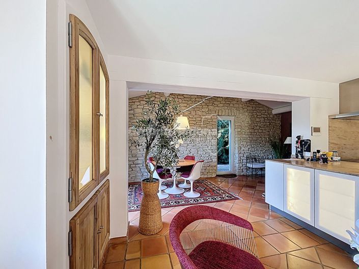 Image No.14-5 Bed House for sale