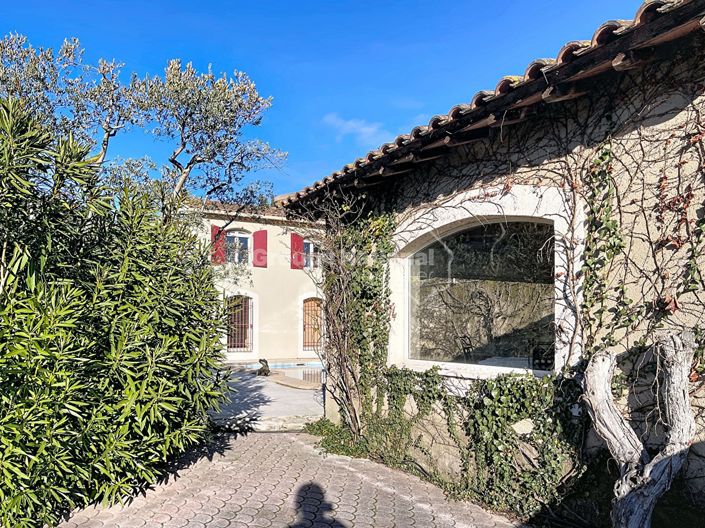 Image No.21-5 Bed House for sale