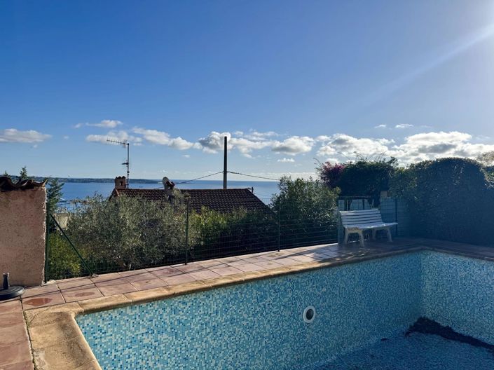 Image No.5-5 Bed House for sale