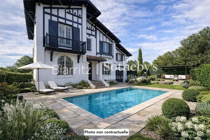 Image No.16-5 Bed House for sale
