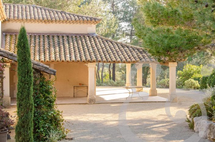 Image No.2-6 Bed House for sale