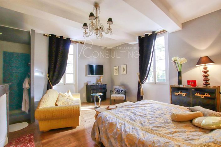 Image No.18-House for sale