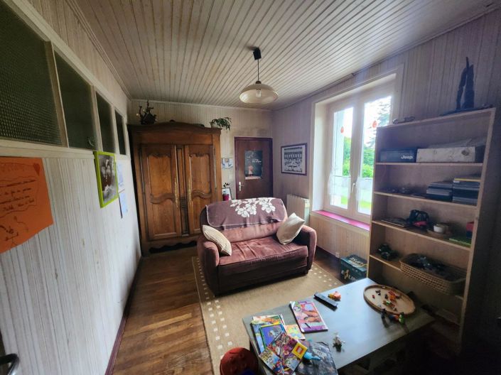 Image No.7-3 Bed House for sale