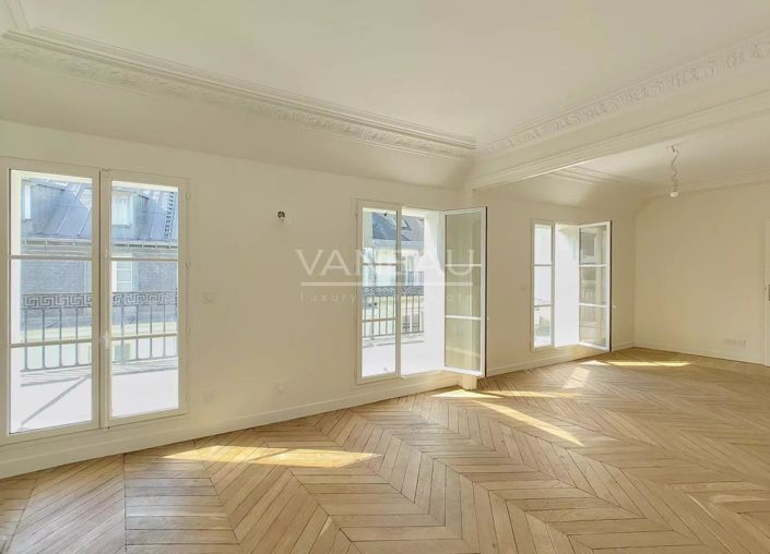 Image No.8-3 Bed Apartment for sale