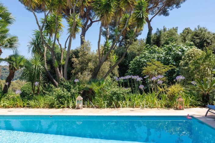 Image No.13-5 Bed House for sale