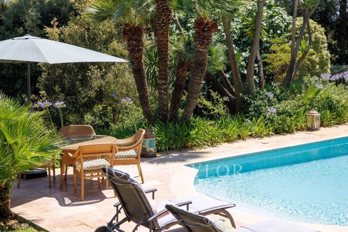 Image No.15-5 Bed House for sale