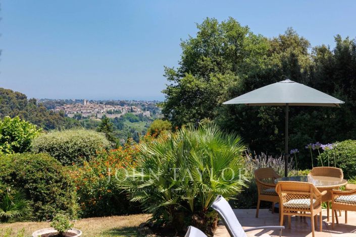 Image No.34-5 Bed House for sale