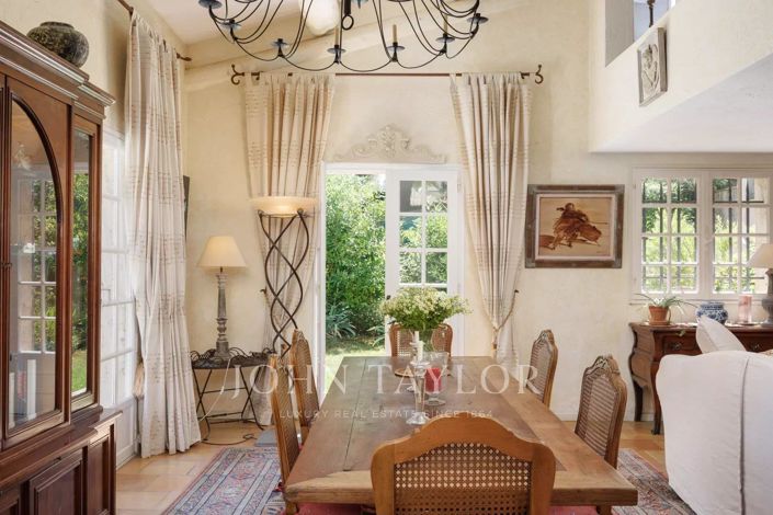 Image No.37-5 Bed House for sale