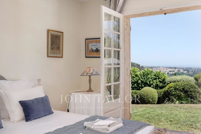 Image No.51-5 Bed House for sale