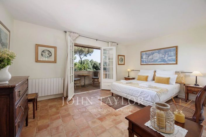 Image No.53-5 Bed House for sale