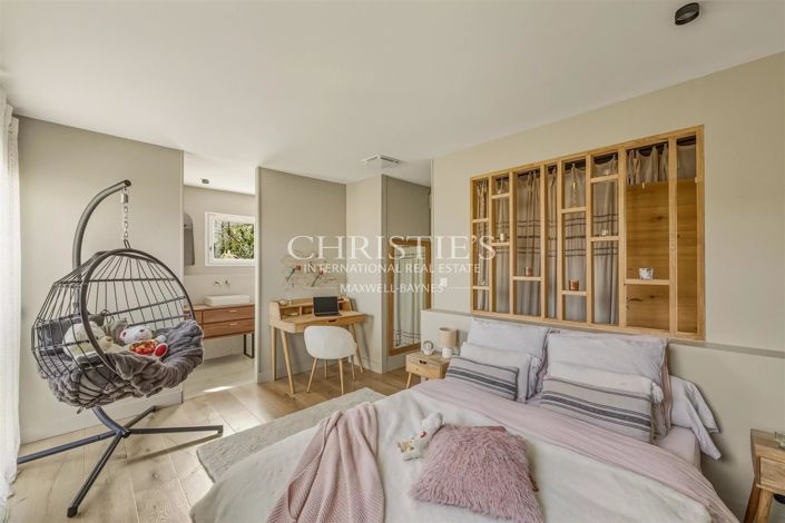 Image No.14-4 Bed House for sale