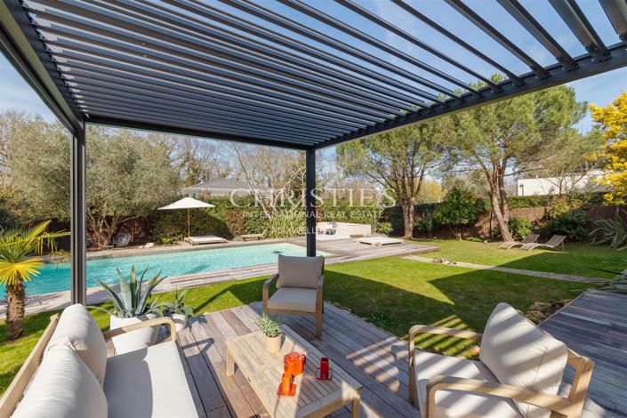 Image No.21-4 Bed House for sale