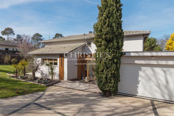 Image No.23-4 Bed House for sale