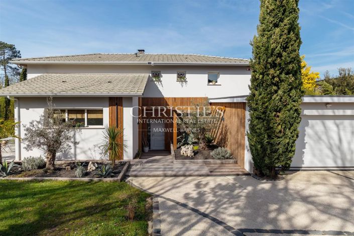 Image No.24-4 Bed House for sale