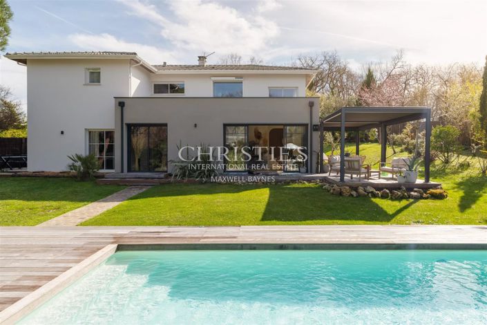 Image No.26-4 Bed House for sale