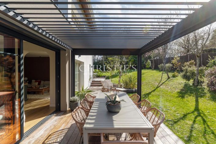 Image No.30-4 Bed House for sale