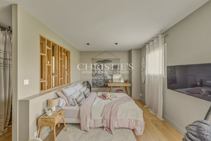 Image No.37-4 Bed House for sale