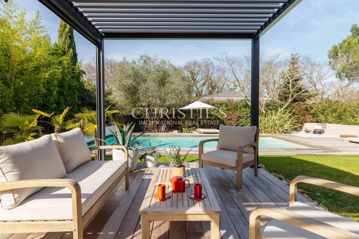 Image No.9-4 Bed House for sale