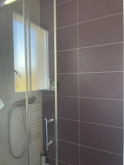 Image No.10-4 Bed House for sale