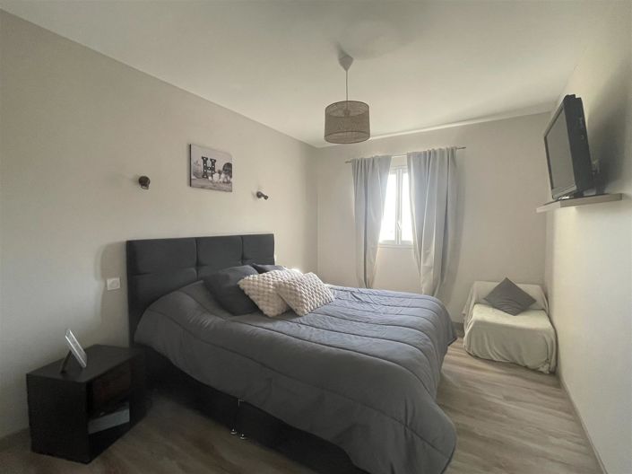 Image No.13-4 Bed House for sale