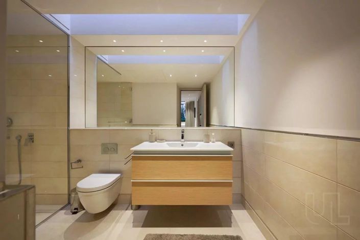 Image No.10-9 Bed House for sale