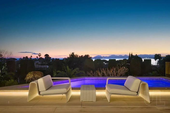 Image No.19-9 Bed House for sale