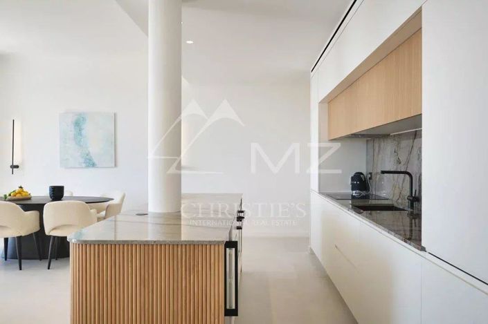 Image No.10-3 Bed Apartment for sale