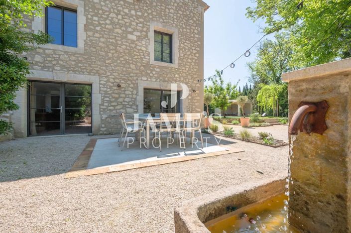 Image No.17-5 Bed House for sale