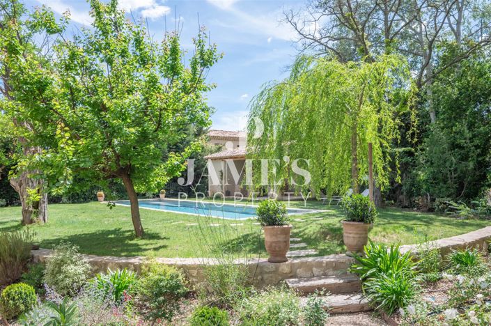 Image No.20-5 Bed House for sale