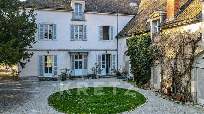 Image No.25-15 Bed Property for sale