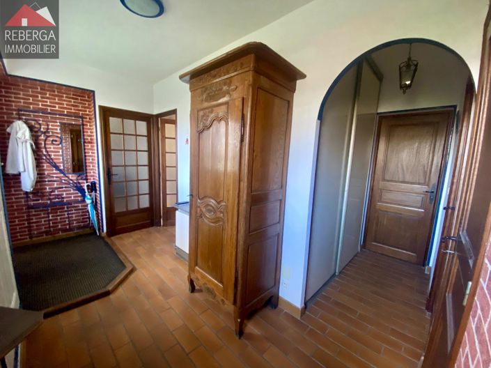 Image No.13-3 Bed House for sale