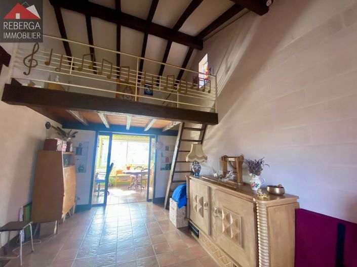 Image No.9-3 Bed House for sale