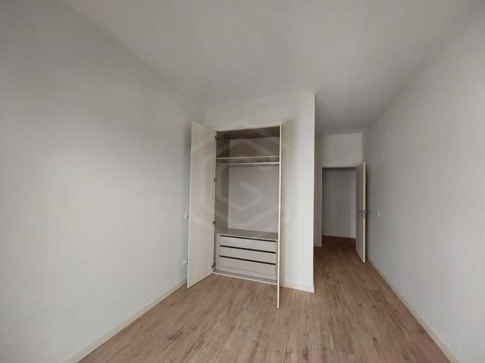 Image No.12-4 Bed Apartment for sale