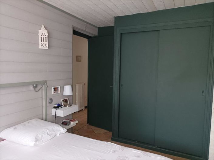 Image No.11-3 Bed House for sale