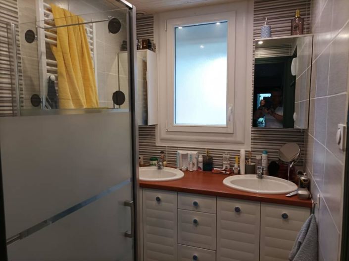 Image No.13-3 Bed House for sale