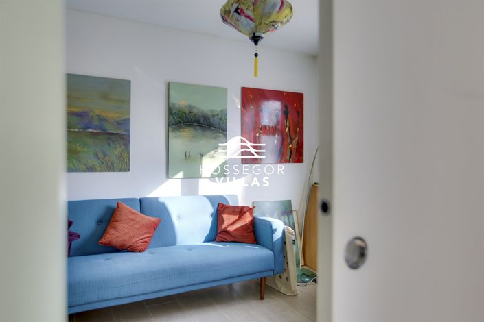 Image No.7-4 Bed House for sale