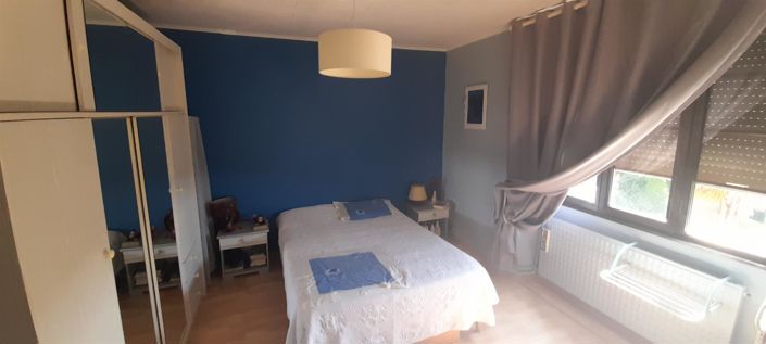 Image No.10-6 Bed House for sale