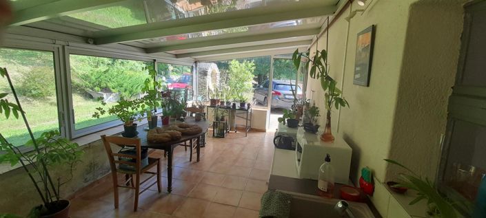 Image No.21-6 Bed House for sale