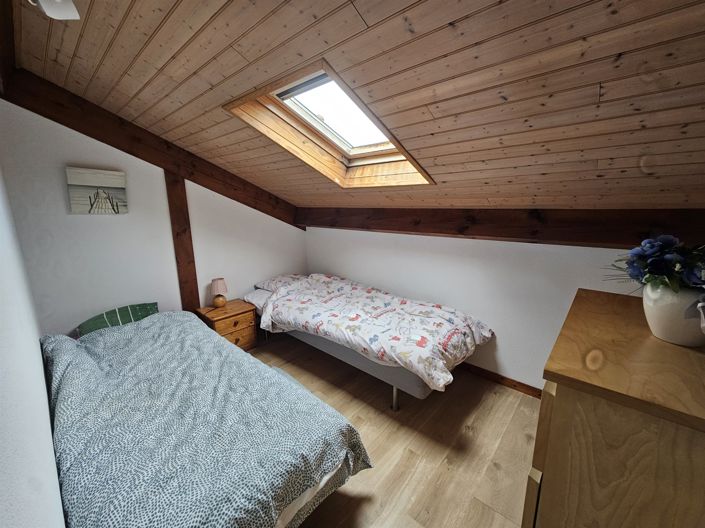 Image No.7-2 Bed House for sale