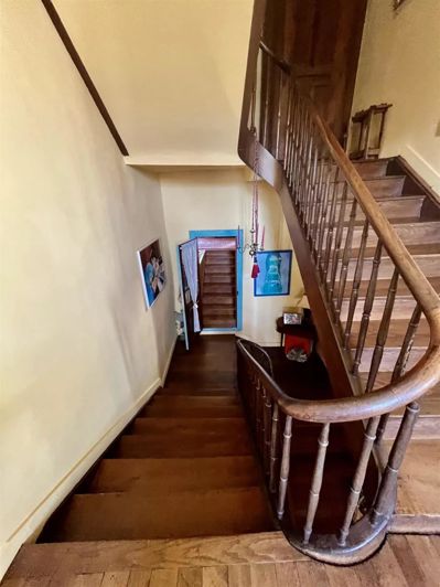 Image No.16-6 Bed House for sale