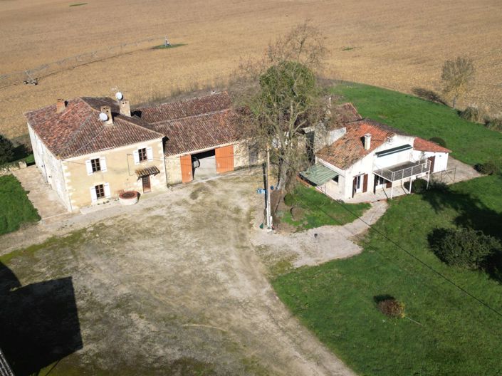 Image No.13-Maison de 10 chambres à vendre à Castéra-Verduzan