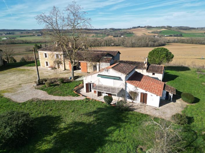 Image No.23-Maison de 10 chambres à vendre à Castéra-Verduzan
