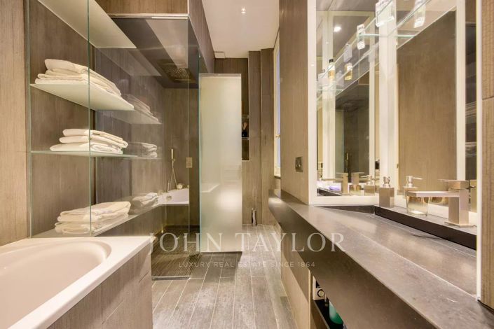 Image No.12-Appartement de 5 chambres à vendre à Paris