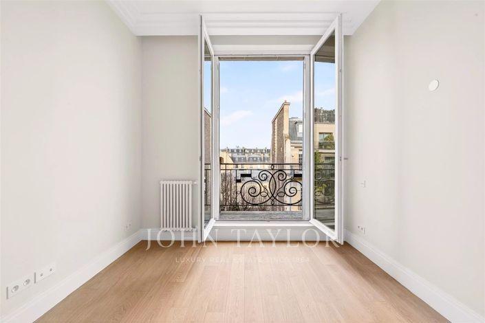 Image No.31-4 Bed Apartment for sale