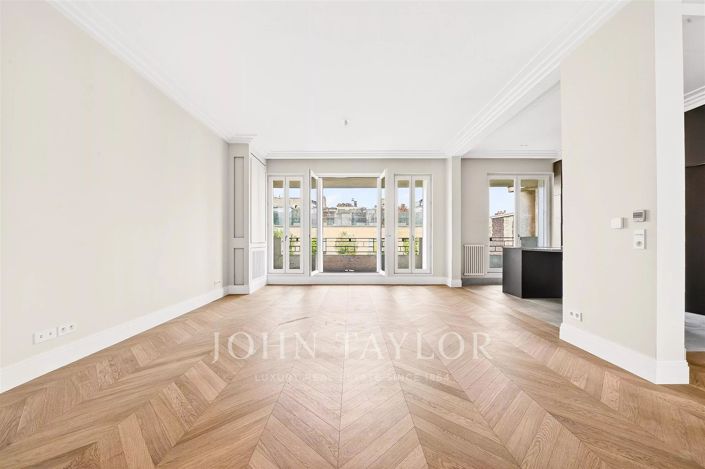 Image No.20-4 Bed Apartment for sale